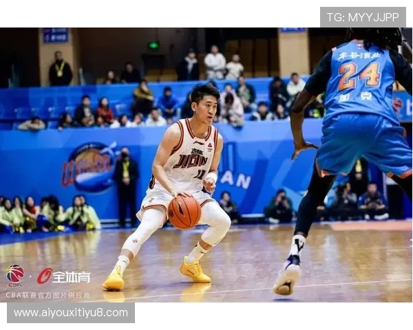 吉林东北虎主场迎战山东高速，威尔逊内线优势成关键